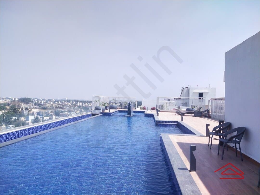 SwimmingPool