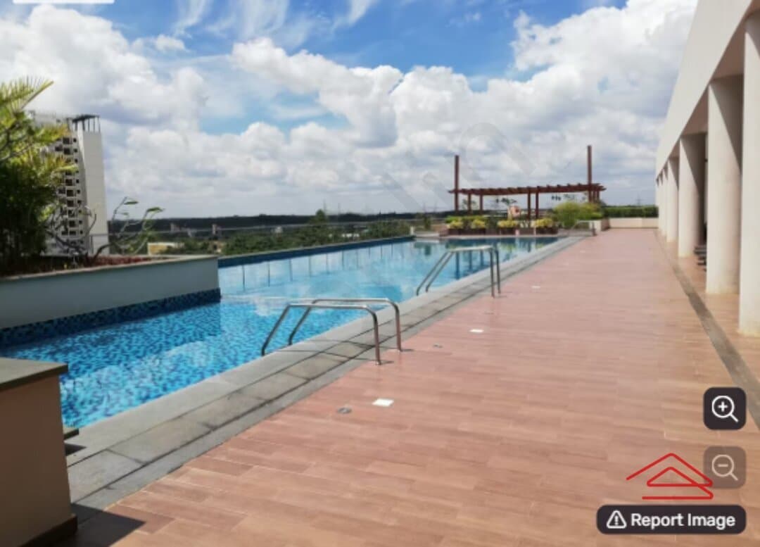 SwimmingPool