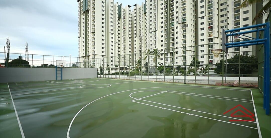 BadmintonCourt